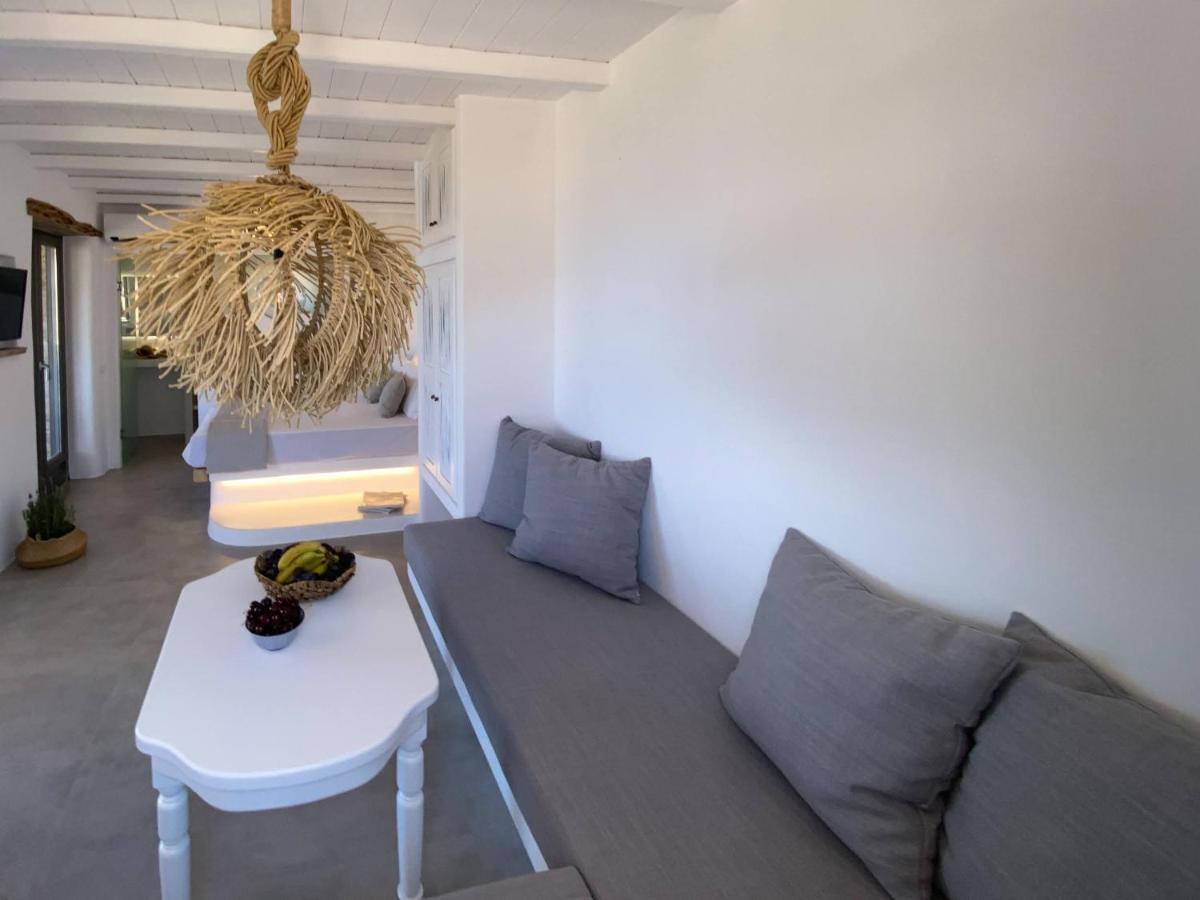 Aerino Seaside Villa Agios Romanos Exteriör bild