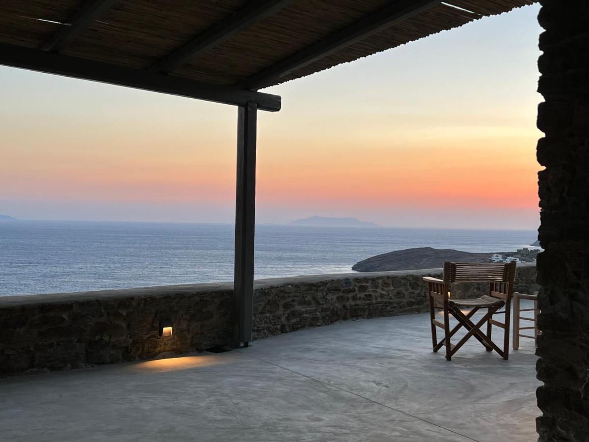 Aerino Seaside Villa Agios Romanos Exteriör bild