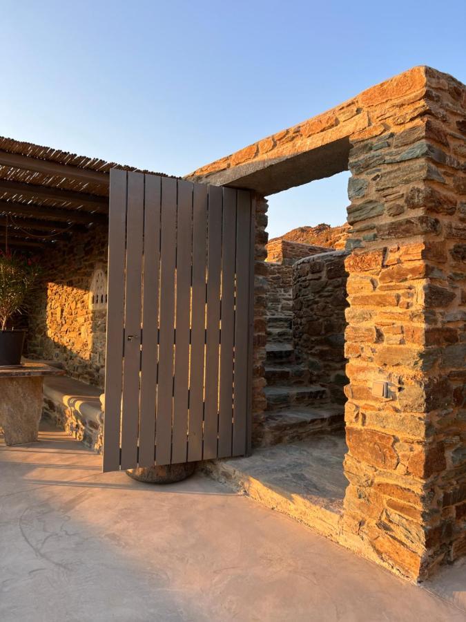 Aerino Seaside Villa Agios Romanos Exteriör bild