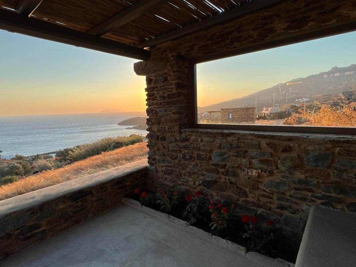 Aerino Seaside Villa Agios Romanos Exteriör bild