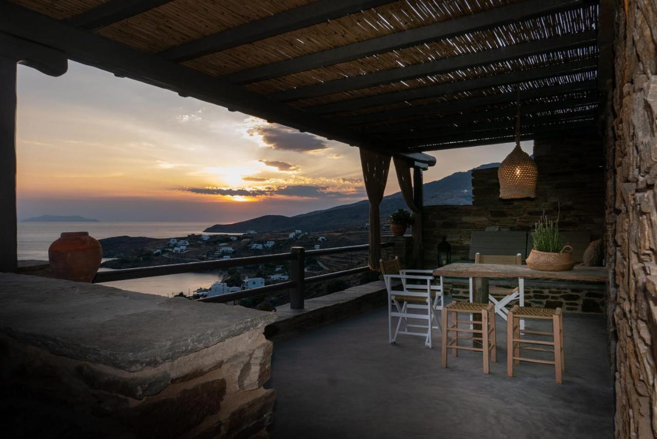 Aerino Seaside Villa Agios Romanos Exteriör bild